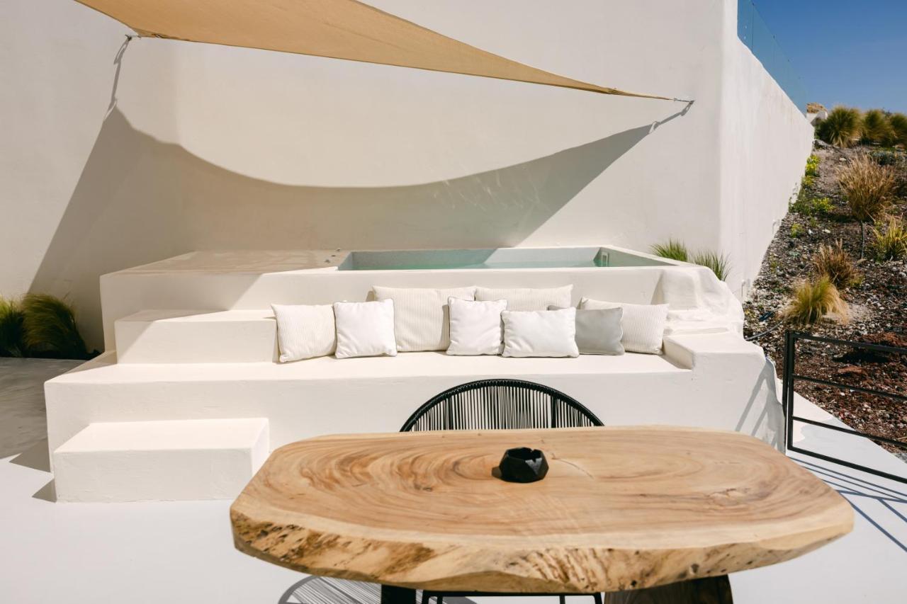 Le Cote Oia Apartment ภายนอก รูปภาพ